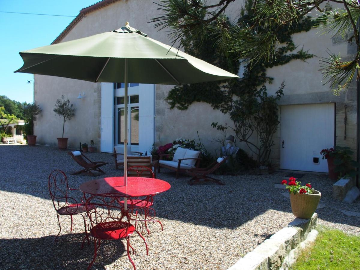 Bed and Breakfast Les Tamaris Castelnau-sur-Gupie Exterior foto